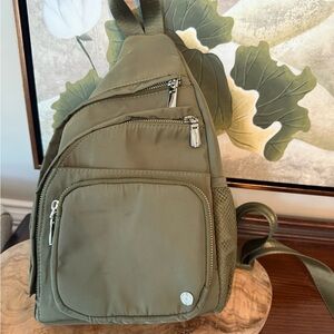 House Of Harlow 1960 Savannah Sling Bag Olive Green
